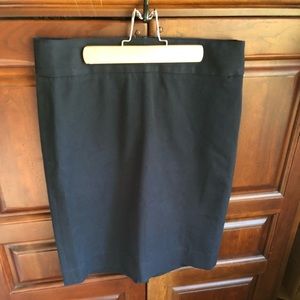 Banana Republic navy skirt